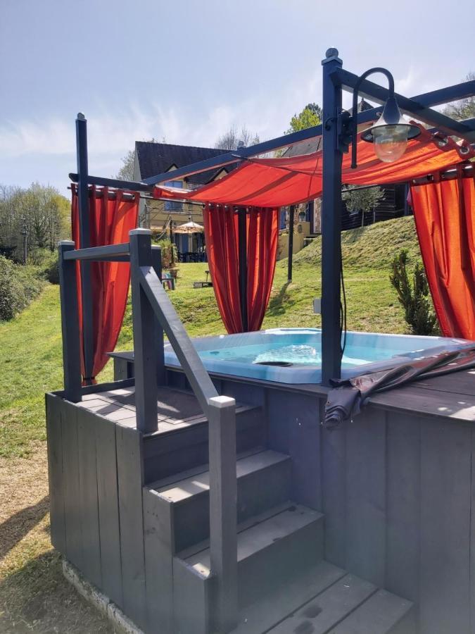 Bonbon Chambre D'Hotes Saint-Julien-de-Lampon Esterno foto